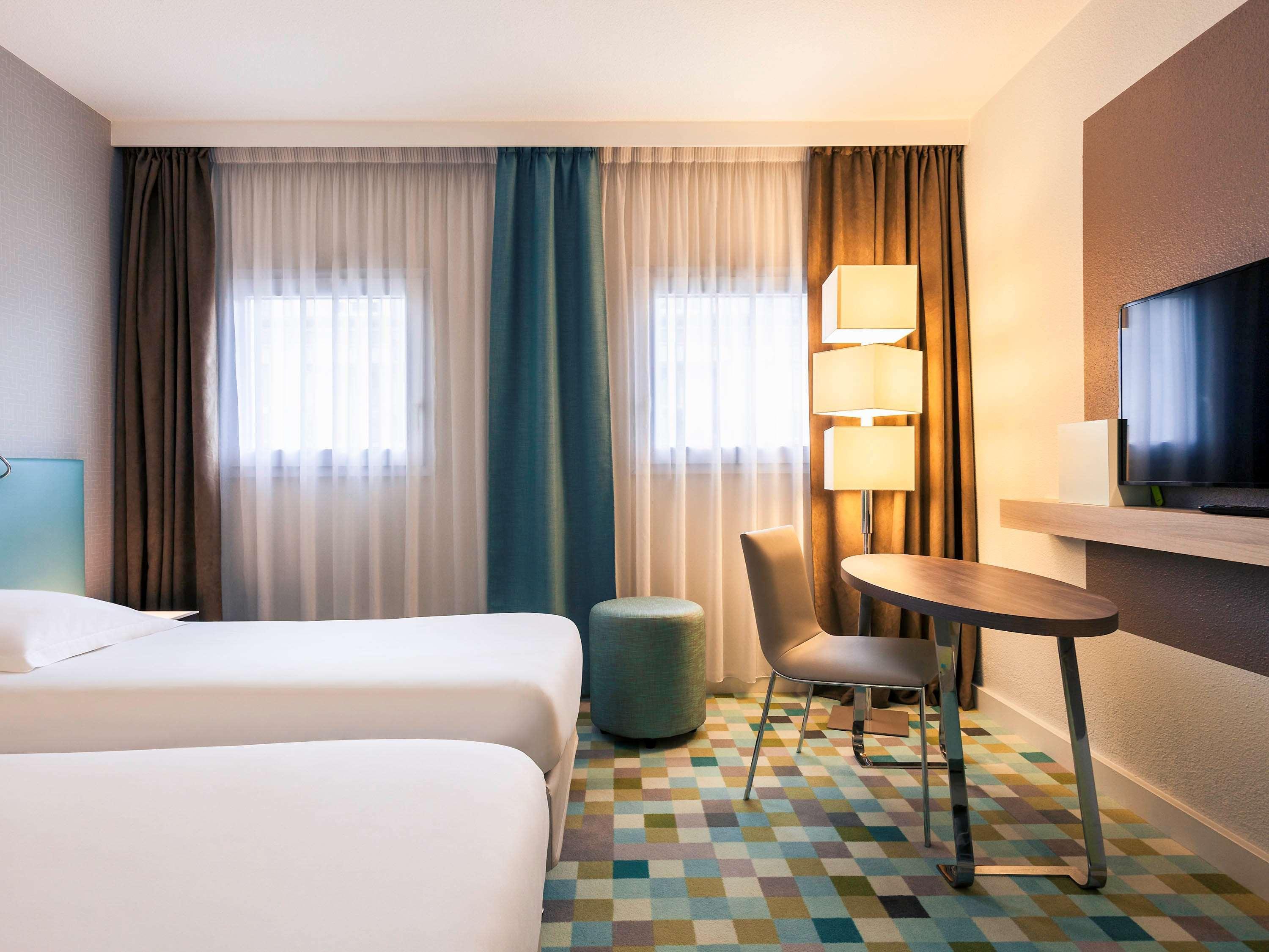 Mercure Marne-la-vallée St Georges Hotel 4*
